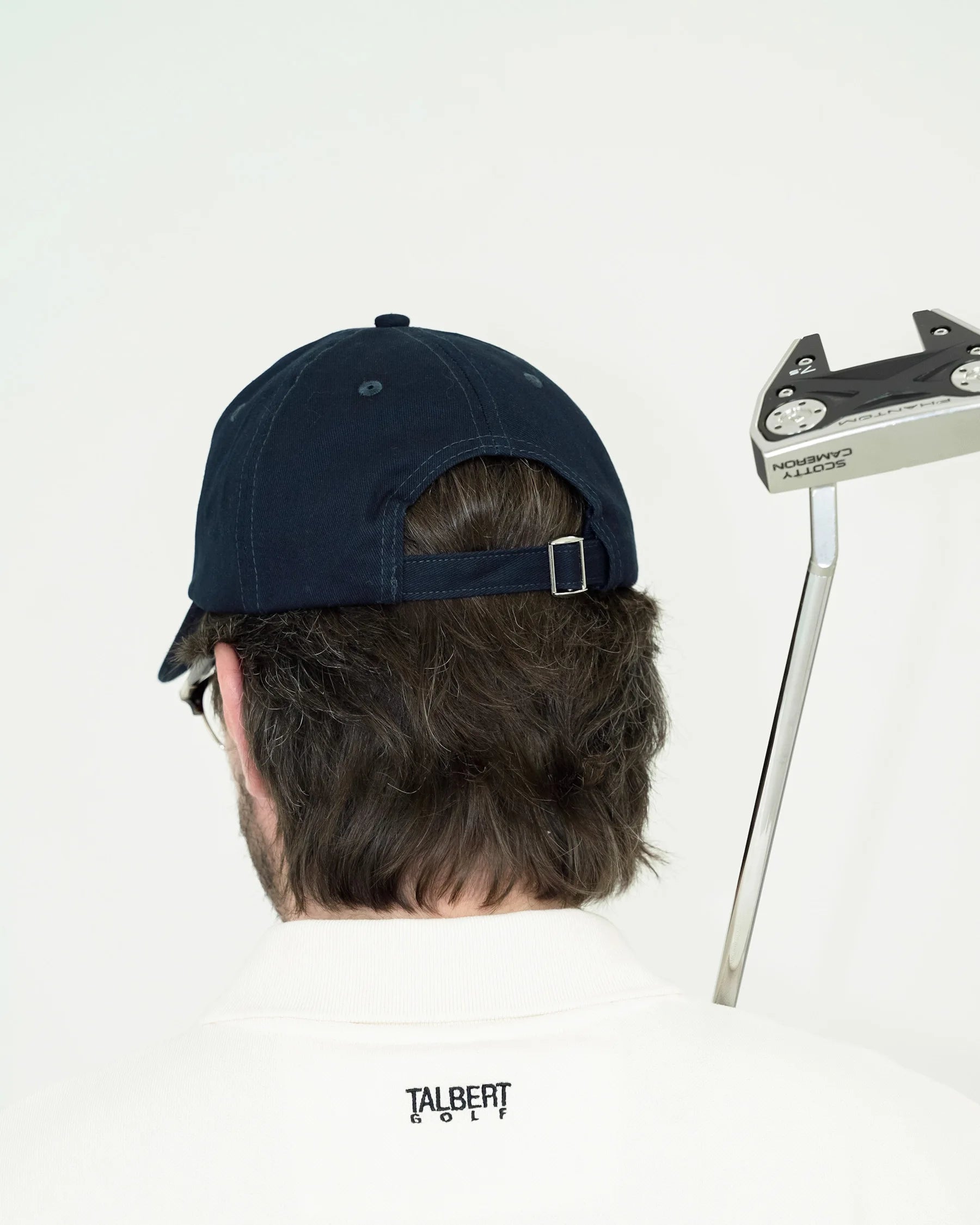 Talbert Golf Navy Cap – Six-panel cotton chino, embroidered logo, adjustable strap