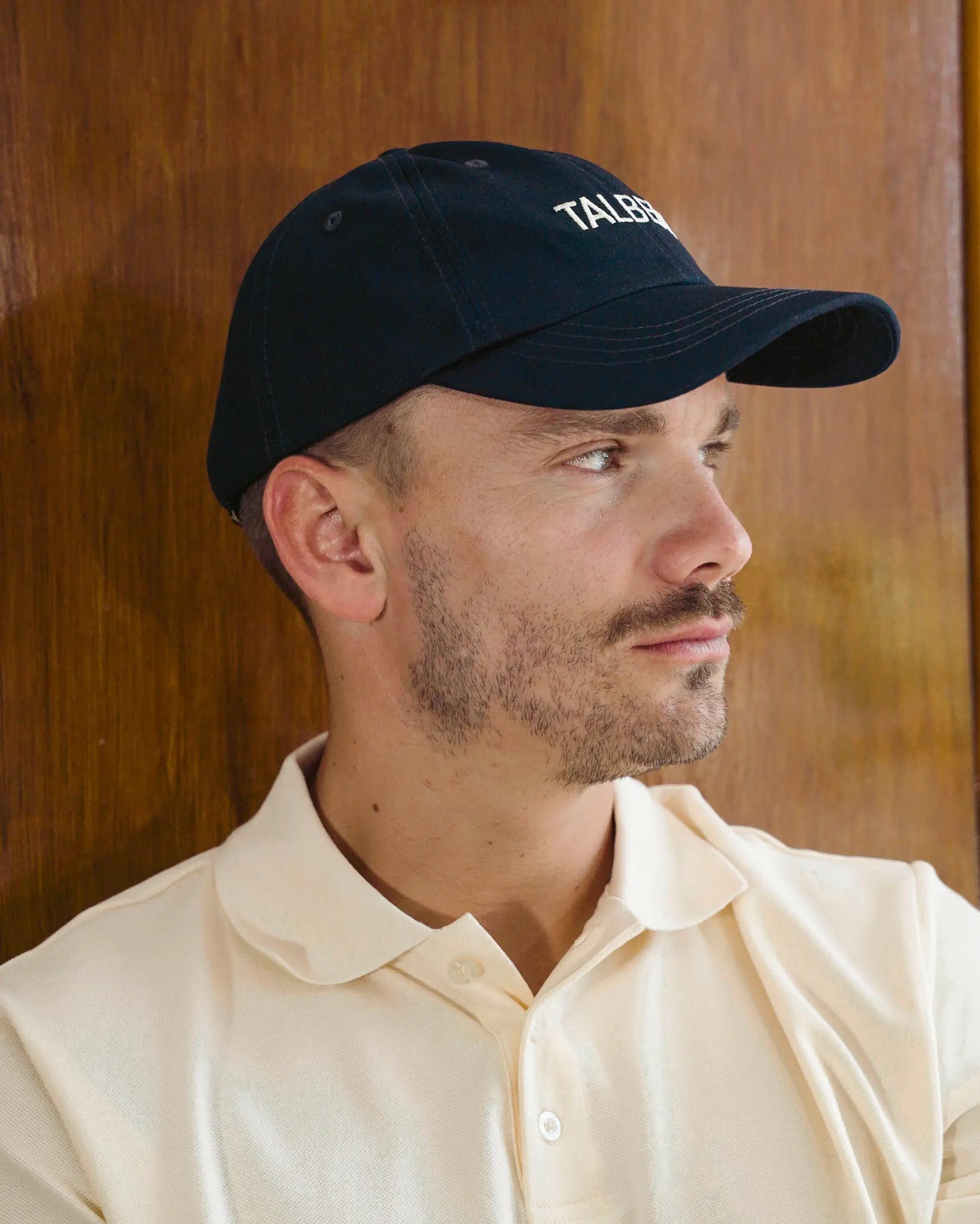 Talbert Golf Navy Cap – Six-panel cotton chino, embroidered logo, adjustable strap